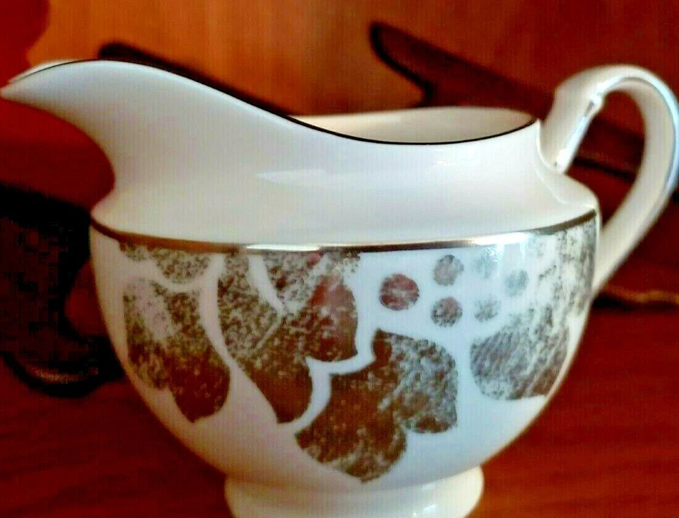 Lenox ~ 'APLICATIVO DE PRATA' ~ Creme ~ Porcelana de ossos finos ~ NOVO! HTF! - Imagem 3 de 3
