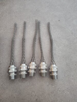 New Remke Industries R-212-D R212D Mesh Cord Grip 0.75 Rubber 1/2 NPT (LOT OF 5)