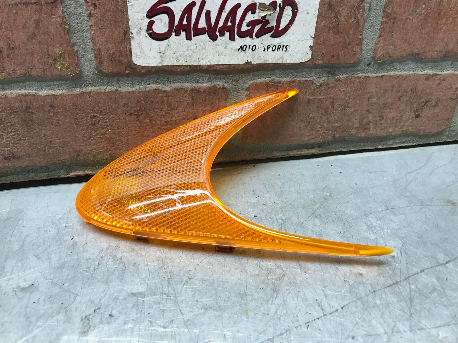 2015 McLaren 650S Spider Passenger Turn Signal Lens Amber