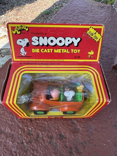 Aviva 1975 SNOOPY'S Family Car PEANUTS Die Cast Metal Charlie Brown Vintage - Picture 10 of 10
