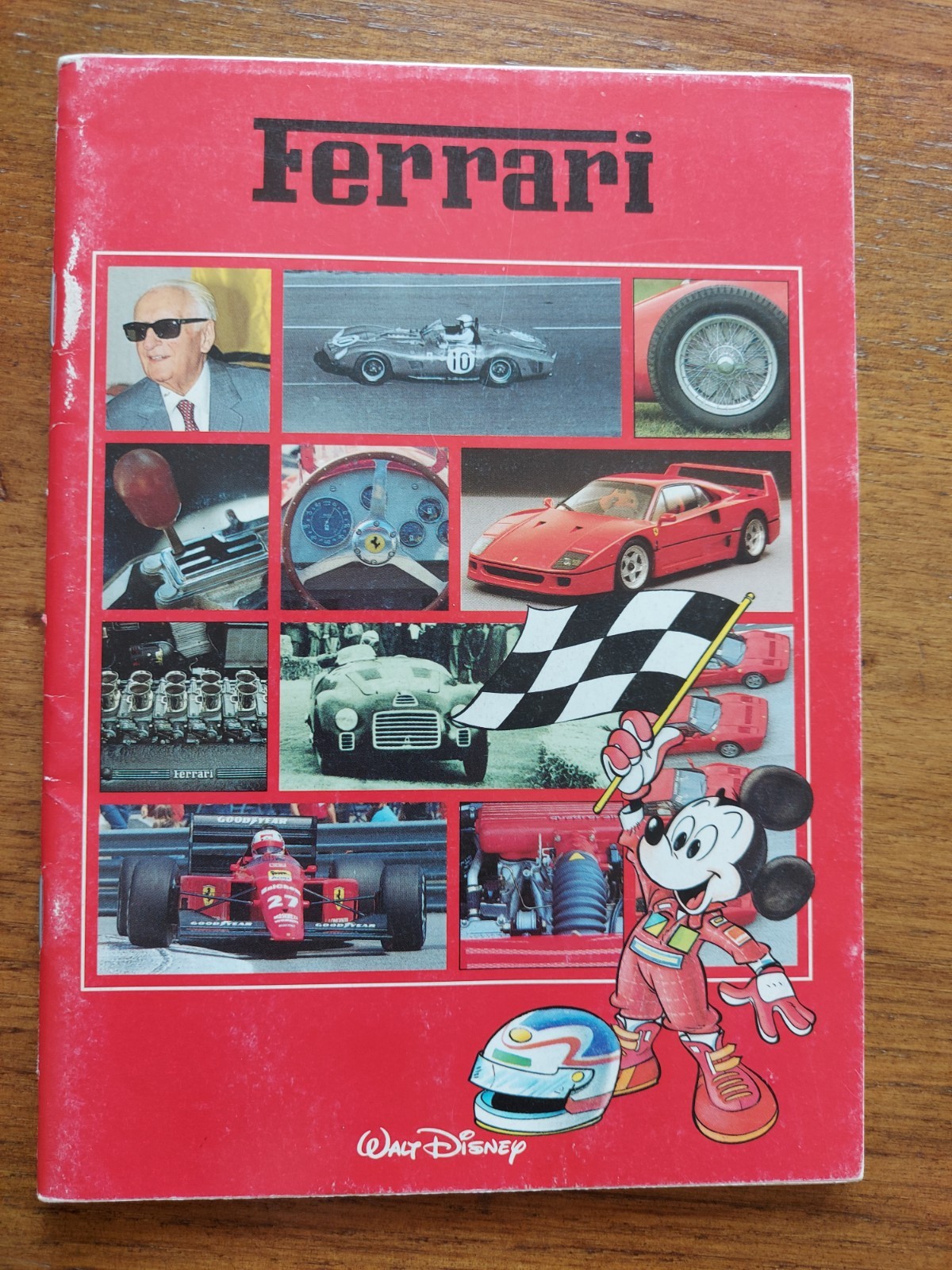 FERRARI ALLEGATO A TOPOLINO ALBUM VUOTO  IN OTTIME CONDIZIONI