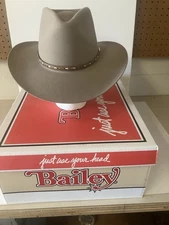 Bailey The Carlsbad 5X Beaver Felt Cowboy Hat Size 71/4 Tan  Western