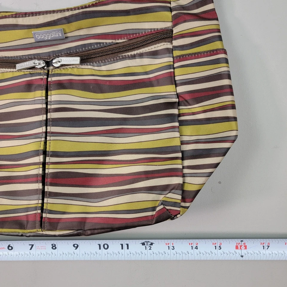 Bolso estilo hobo Baggallini a rayas Java múltiples compartimentos con cremallera correa ajustable Foto 3 de 4