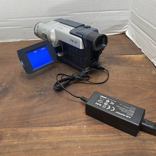 Sony Handycam CCD-TRV118 NTSC Tape Hi8 Camcorder w/Nightshot TESTED No Battery