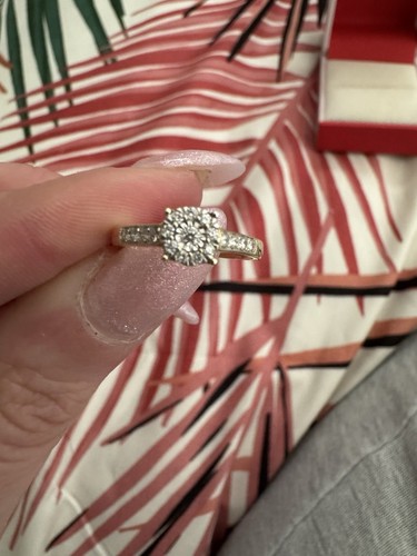 H.Samuel Engagement Ring Yellow Gold Size I - Picture 5 of 8
