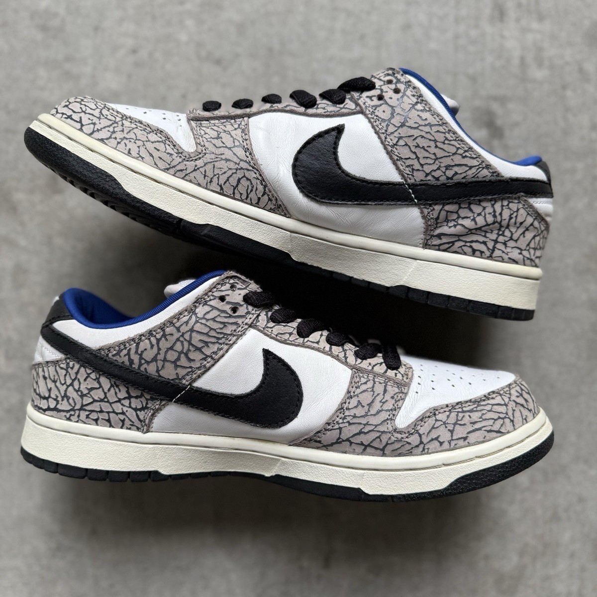 MISMATCHED* Size 9/9.5 - 2002 Supreme Nike Dunk SB Low “White