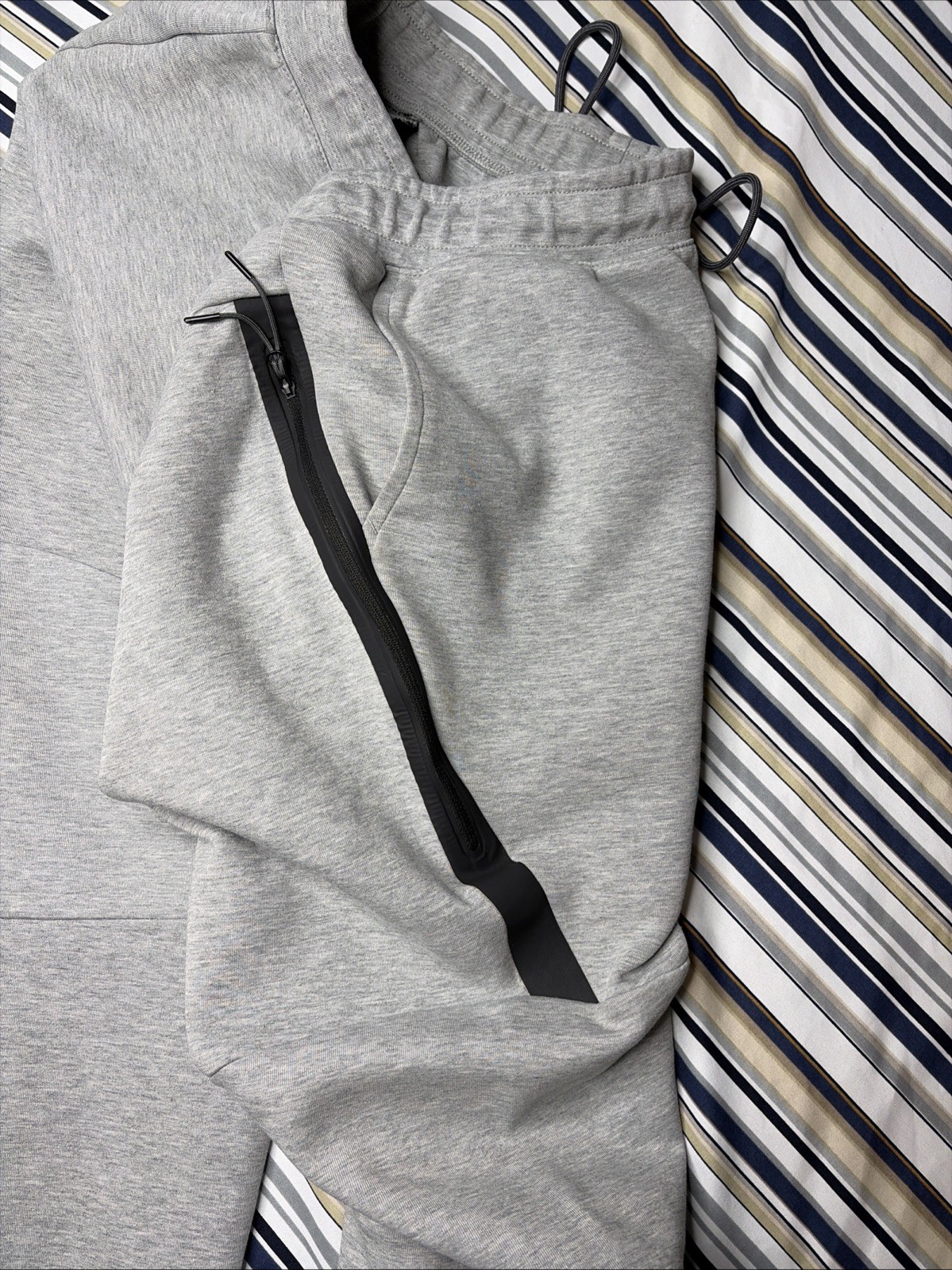 NIKE Sportswear Tech Fleece Jogger Sweatpants Mens XXL Heather Grey 2XLT thumbnail 7