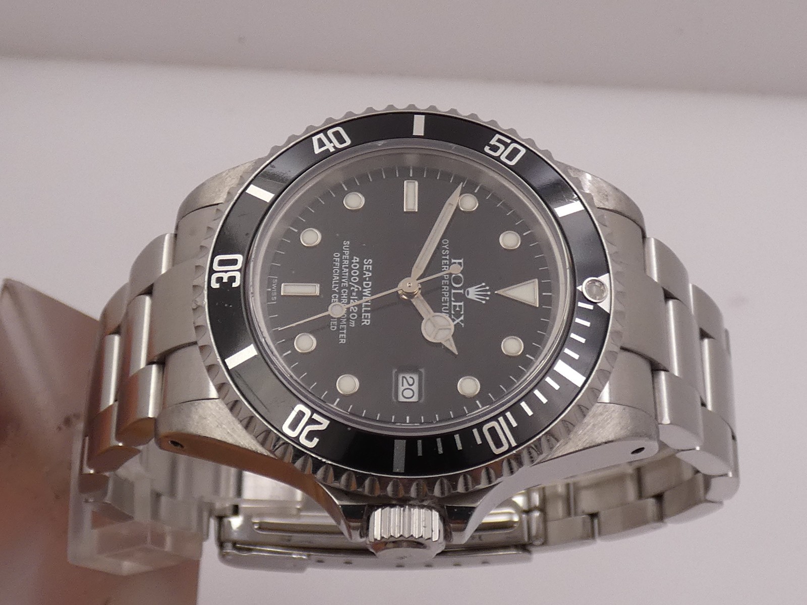 ROLEX SEA-DWELLER 4000 16600 YEAR 1999 JUST SERVICED AUTOMATIC STEEL WATCH image 3