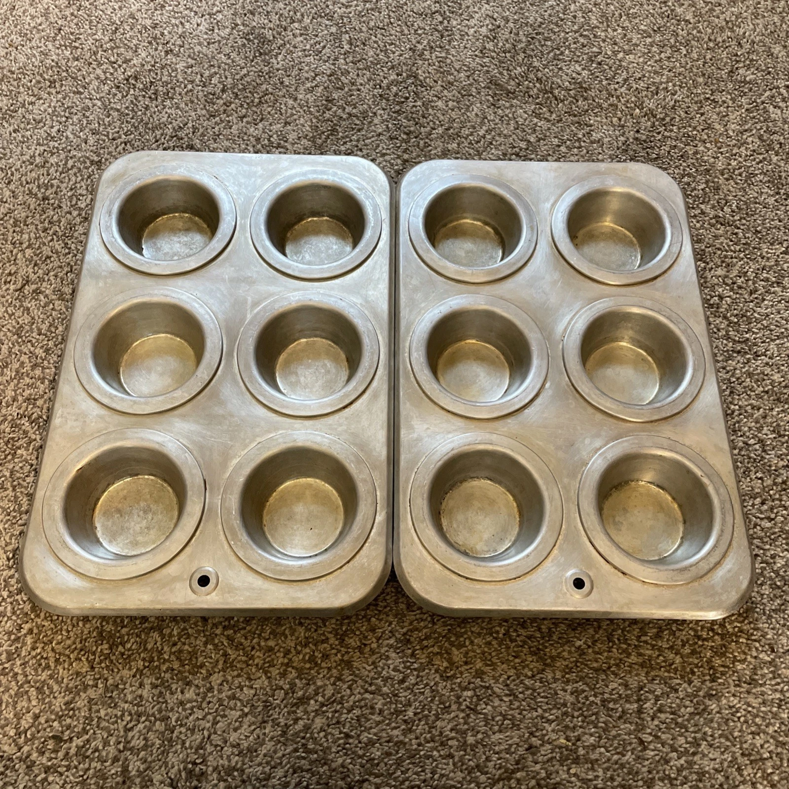 Vintage Rema Double Wall Air Bake Aluminum Muffin Cupcake Pan Set of 2 #459512
Opens in a new window