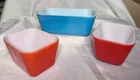 3 VTG  PYREX Primary Colors Refrigerator Dish 1 Blue 2 Red 501 & 502 No Lids