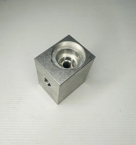 JL ENG L67 FUEL PRESSURE REGULATOR HOUSING BOSCH POT STYLE 1996-2003 VS-VY HSV