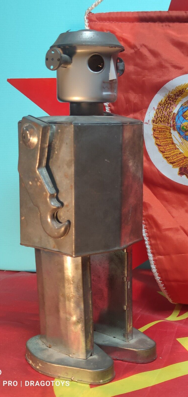 Foto 10 di 23
