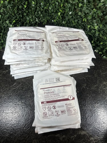 Protexis Latex HYDROGEL Coating Surgical Gloves *24 Pack : 6.5 -7in See Dates