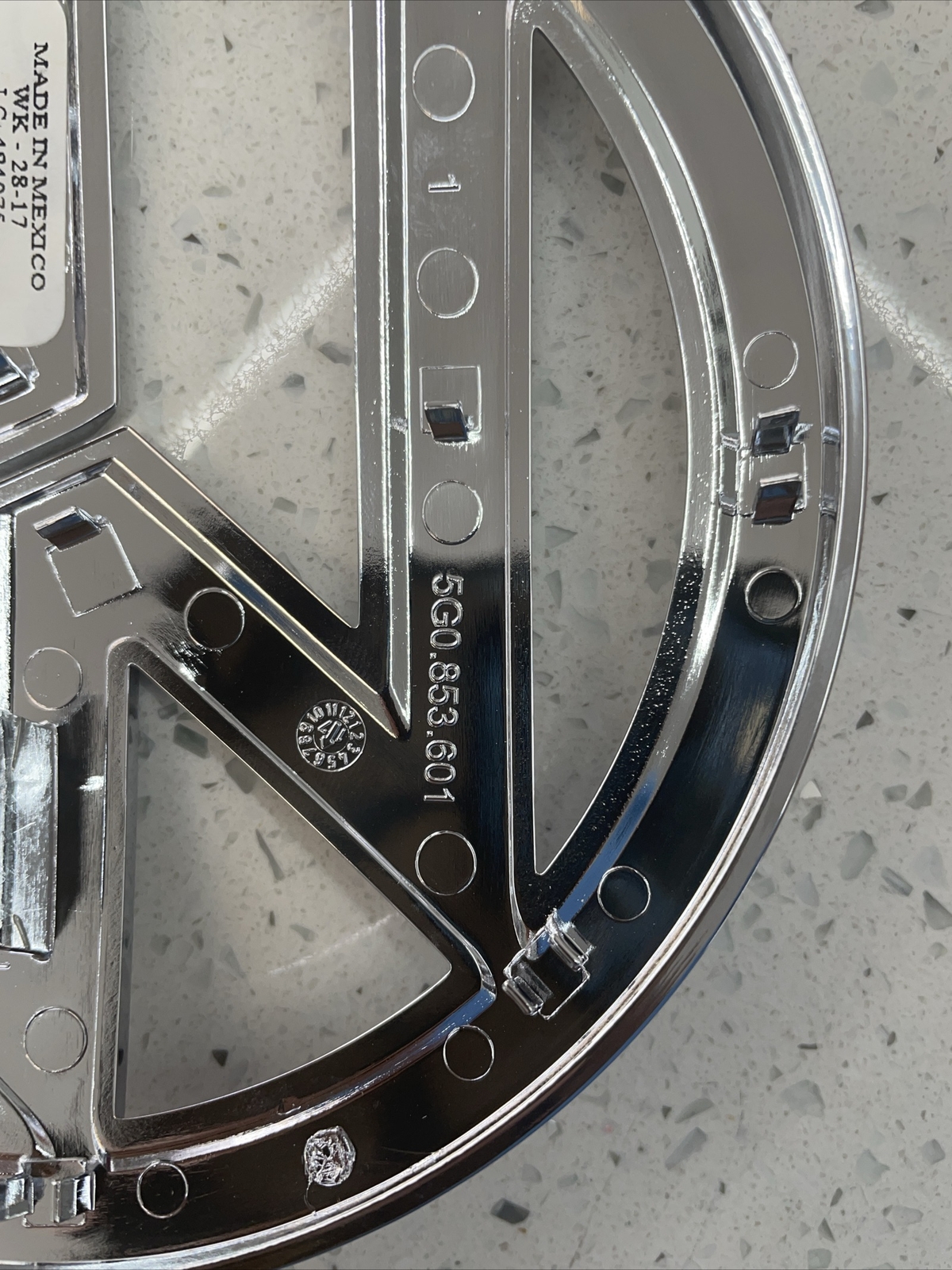 Genuine OEM VW Golf Mk7 13-17 Front Grill VW Badge Emblem Chrome 5G0853601