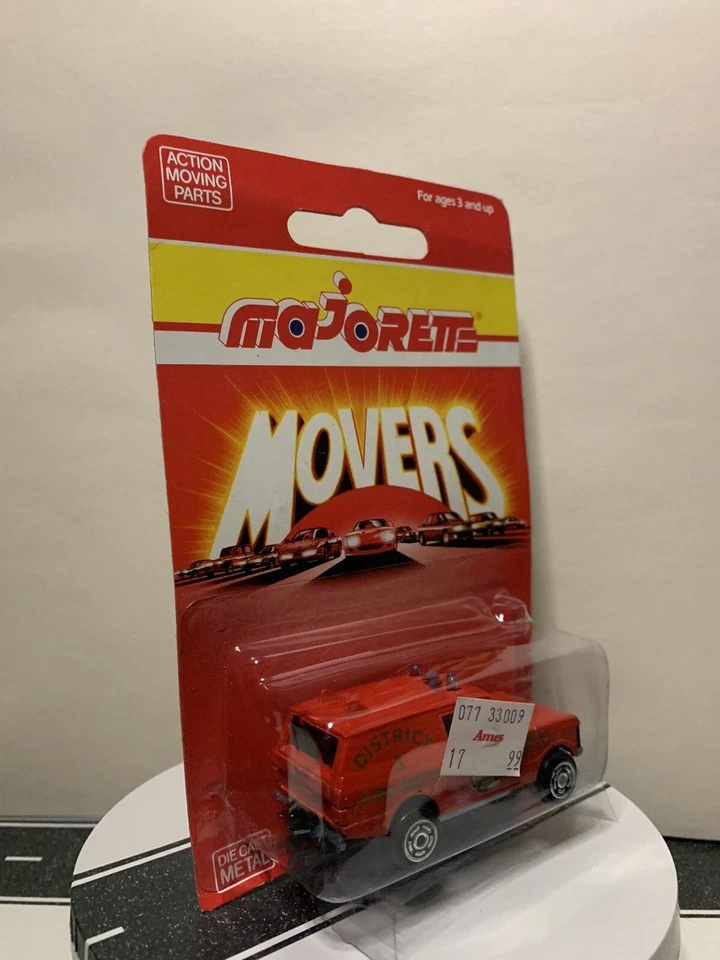 Majorette Movers #240 Range Rover Fire Dept. District 3 Red w/o Ladder 1:60 NIP - Image 3 of 4