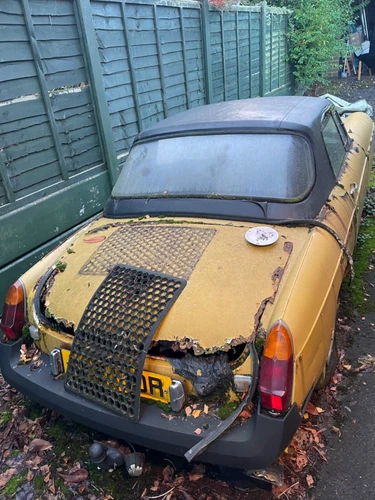 MGB 1976 - Picture 3 of 4