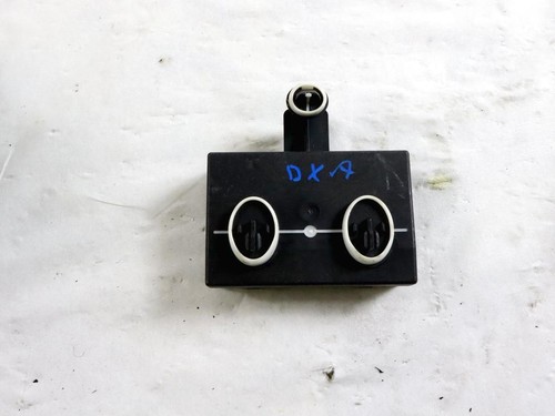 8K0959792R ECU Anschluss Vorne Rechts AUDI Q5 2.0 D 110KW 6M 5P (2013) Re