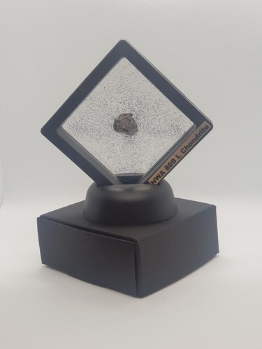 Genuine meteorite space rock in black display box art gift collectible with COA - Picture 6 of 10