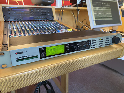TC Electronic DBMAX - V2 - multiband compressor/maximizer