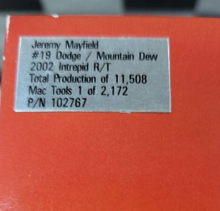 Action MAC Tools Exl. #19 Jeremy Mayfield Mtn Dew 1:64 scale 2006 Dodge Intepid - Image 2 of 4