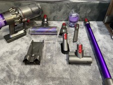 Dyson V11 SV28 Cordless Vacuum Cleaner. Come With New Filter.. 