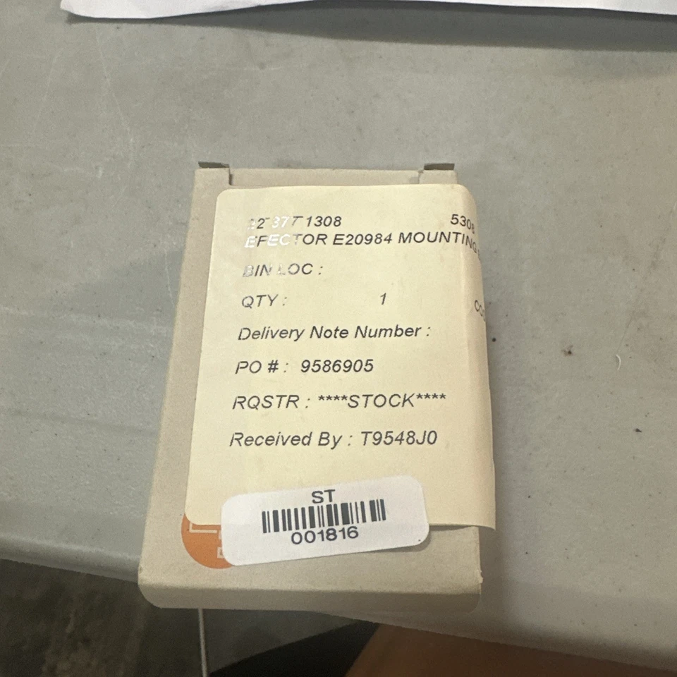 EFECTOR E20984 MOUNTING BRAKET - Image 3 of 3