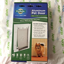 Pet Safe aluminum pet door small 1-15 lbs 44784A new in package