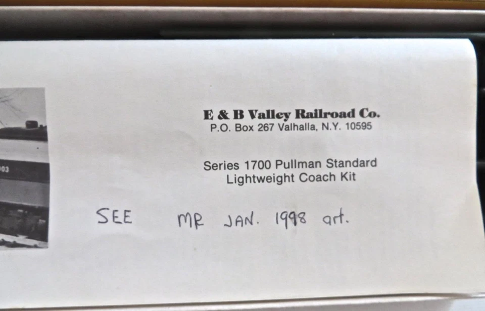 HO E&B Valley Series 1700 Great Northern Pullman Standard Lightweight Kit New - Image 4 of 4
