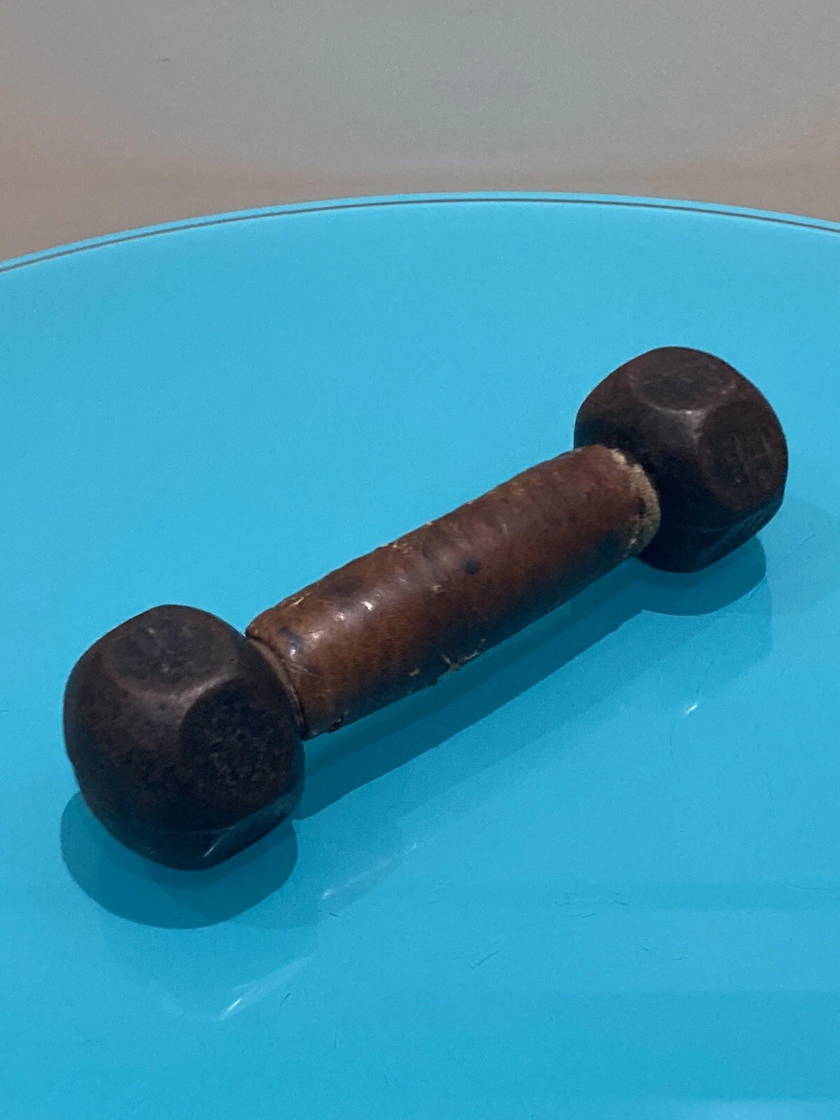 VTG Antique? 2 Ib Iron Dumbbell Leather Hand Grip