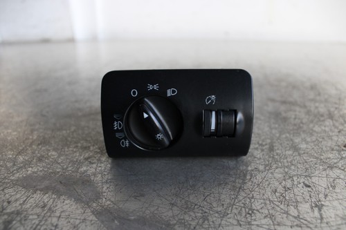 Audi A6 4B Avant 2,8 V6 142kW USA Lichtschalter 4B1941531B