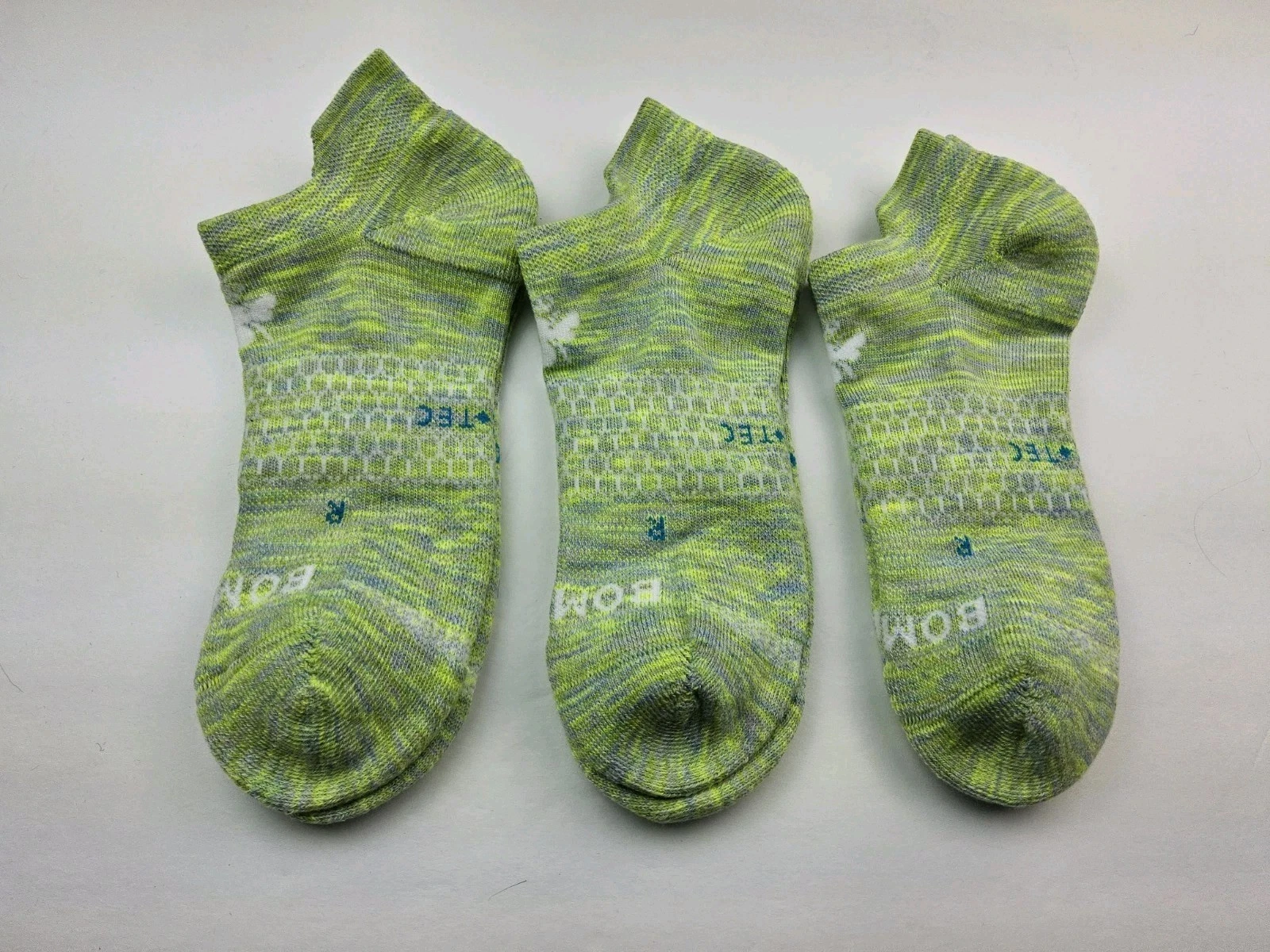 Bombas Hex-Tec Athletic Ankle Socks Lot Of 3 Pairs Size L
Opens in a new window or tab
