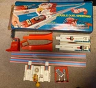 INCOMPLETE REDLINE VINTAGE 1975 DOUBLE DUEL SPEEDWAY SET HOT WHEELS NO CARS