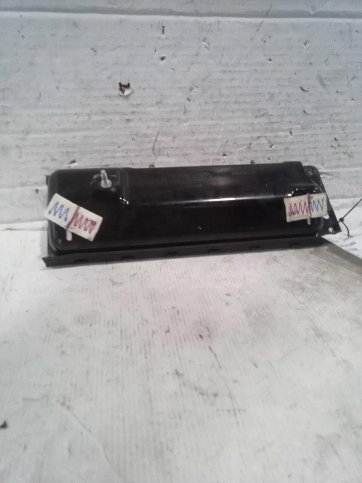 2020 Ford Explorer Instrument Panel Air Bag White Used 114k Miles OEM - Image 2 of 3