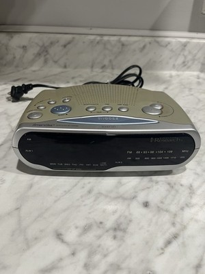 Emerson CKS1850 Research SmartSet AM-FM 2-Alarm Clock Radio Blue LED TESTED