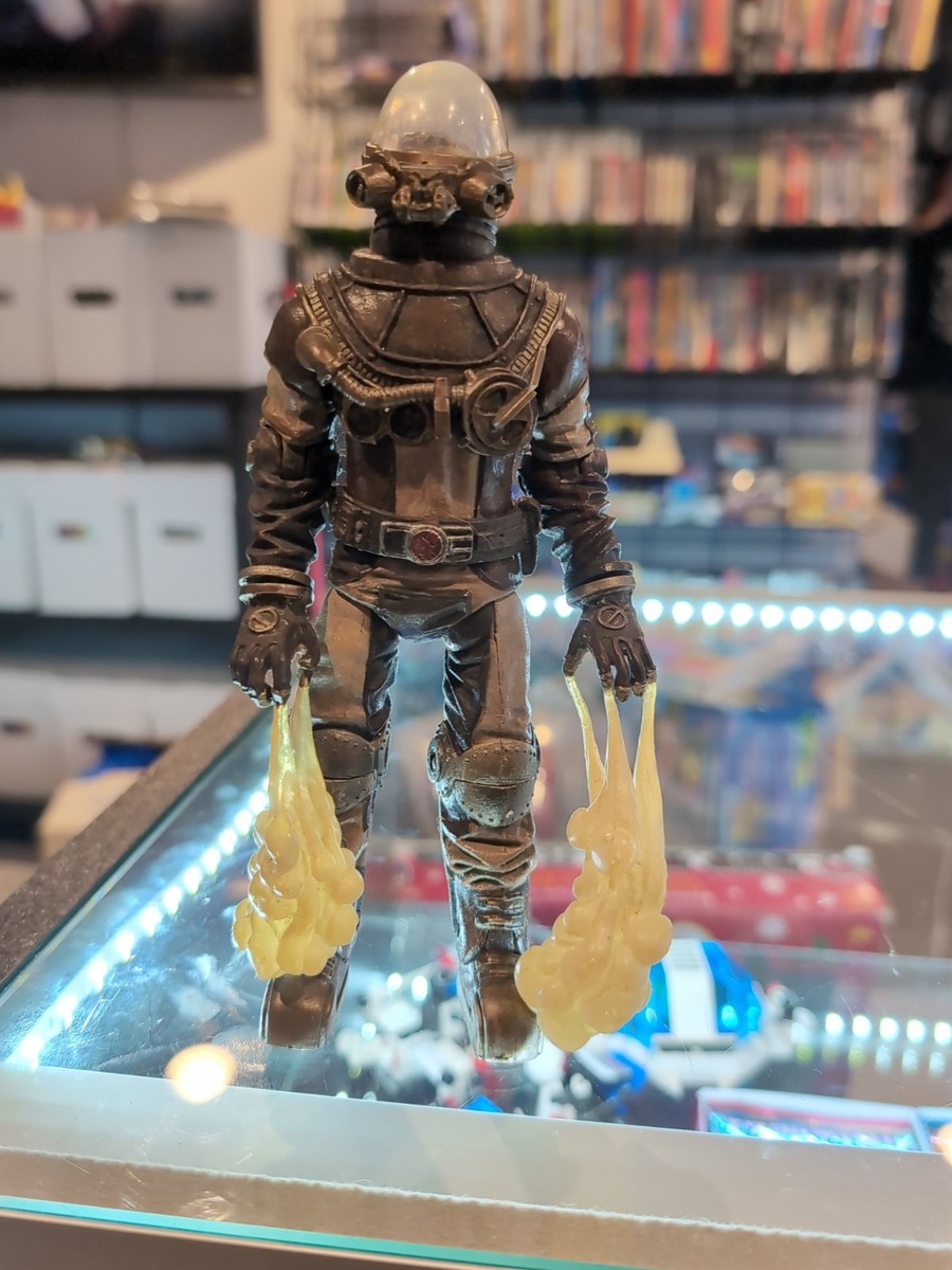 ヘルボーイ hell boy 2008 CON EXCLUSIVE フィギュア HELLBOY II 2 HBII 2008 Mezco Johann Krauss 7” Action Figure Rare