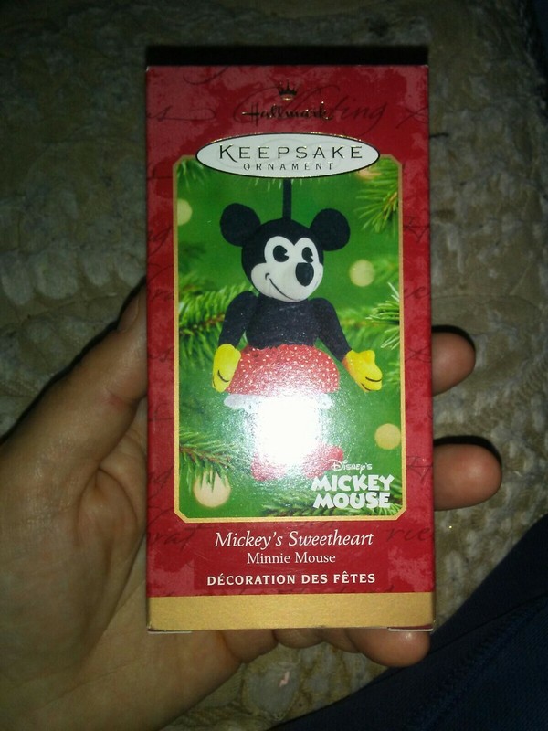 2001 Hallmark Keepsake Ornament MICKEY'S SWEETHEART MINNIE MOUSE MIB