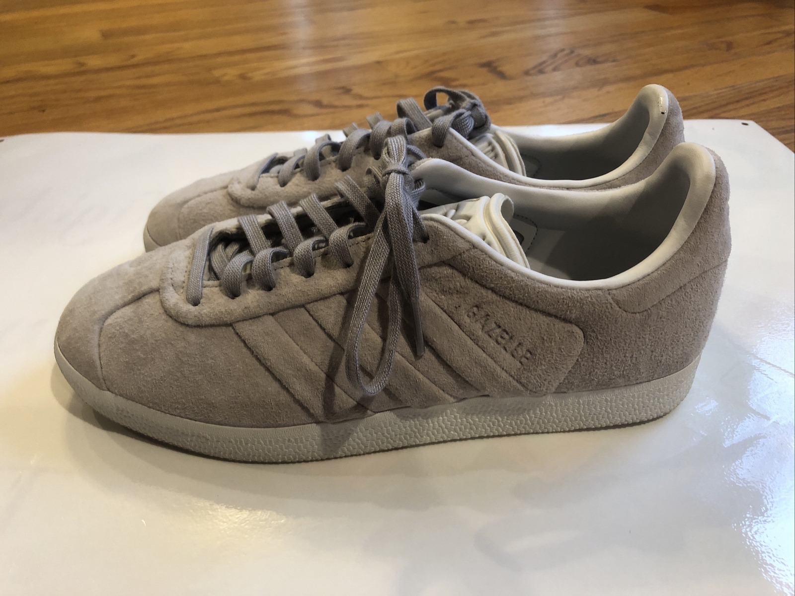 gazelle stitch and turn pink