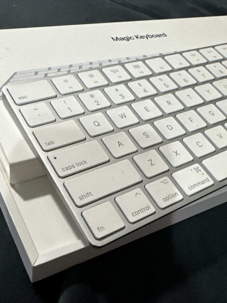 森*ン様 未開封　Apple Magic Keyboard MLA22LL/A Apple Magic Keyboard MLA22LL/A Model #: A1644 | eBay