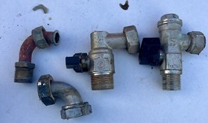 Baxi  Luna 310 FI Gas And Water Valves / Connectors ( No Gaskets )