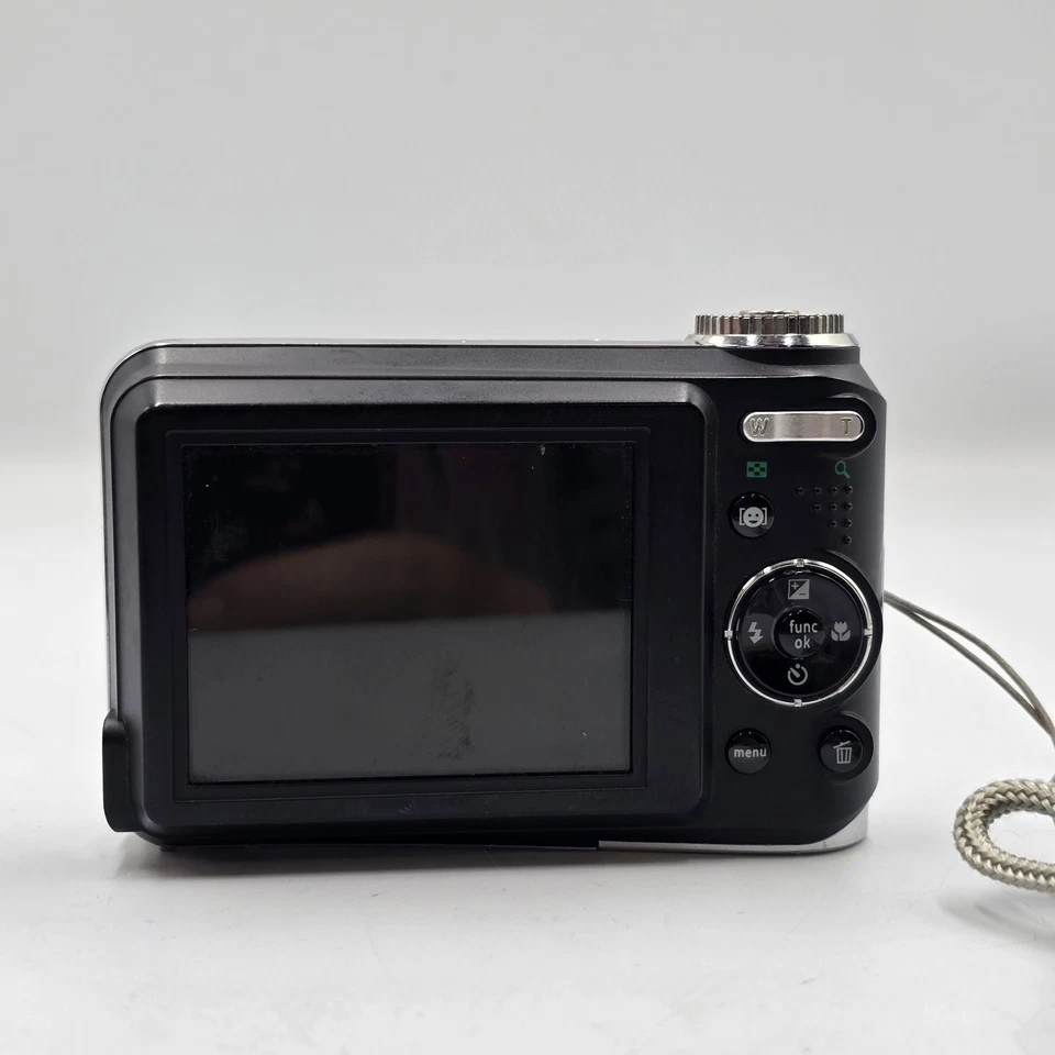 Vintage GE A1200 12.1 Megapixel Digital Camera Tested And Working Good Condition - Image 4 of 4