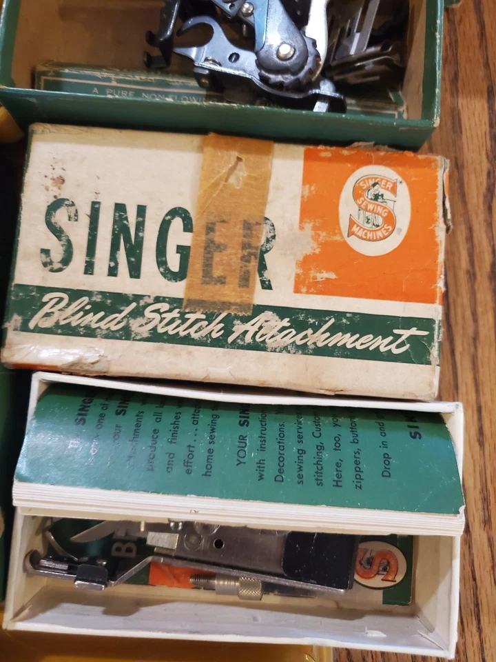 Vintage Singer Sewing Machine Parts And Manuals - Image 4 of 4