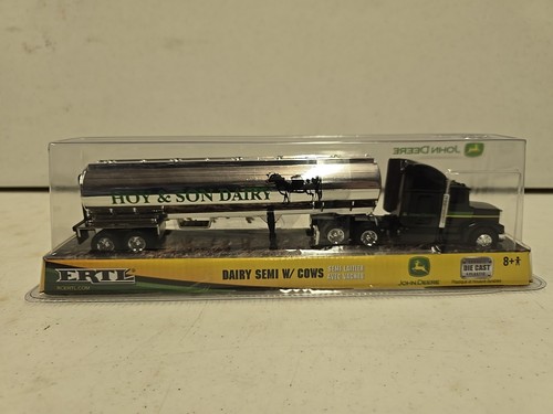 Ertl 1/64 Scale John Deere Dairy Semi With Cows NIB - Picture 6 of 11
