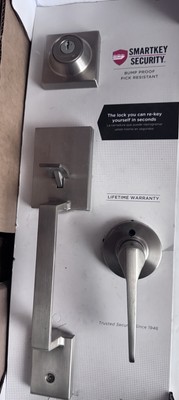 KWIKSET HOLLIS Front Entry Handleset SATIN NICKEL Read Description