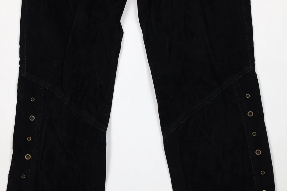Pantalones de terciopelo acampanados remachados banda gótica Lip Service de colección años 90 negros EE. UU. Foto 3 de 4