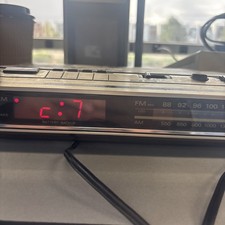 VTG General Electric GE Digital AM/FM Clock Radio 7-4634B Tested