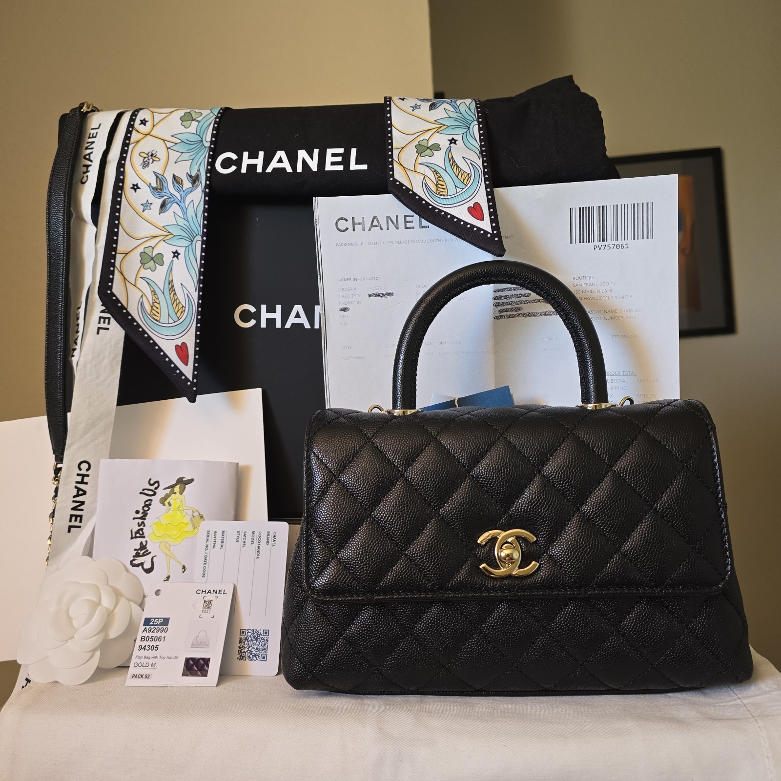 $6700 CHANEL Black ca.viar gold Hw small Coco Handle Bag Tag Receipt Year 2025