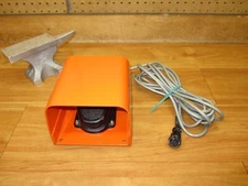 Linemaster Clipper 635-S *NEW* Foot Switch w/ Guard 522-B14