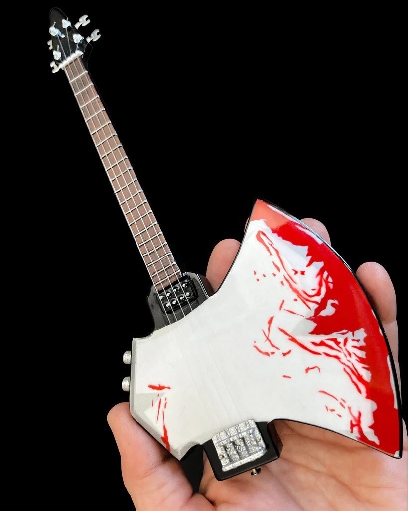 KISS - Gene Simmons Signature Executioner's Axe - Blood Axe Heaven