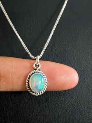 Beautiful Ethiopian Opal Gemstone 925 Sterling Silver Handmade Pendant A-16