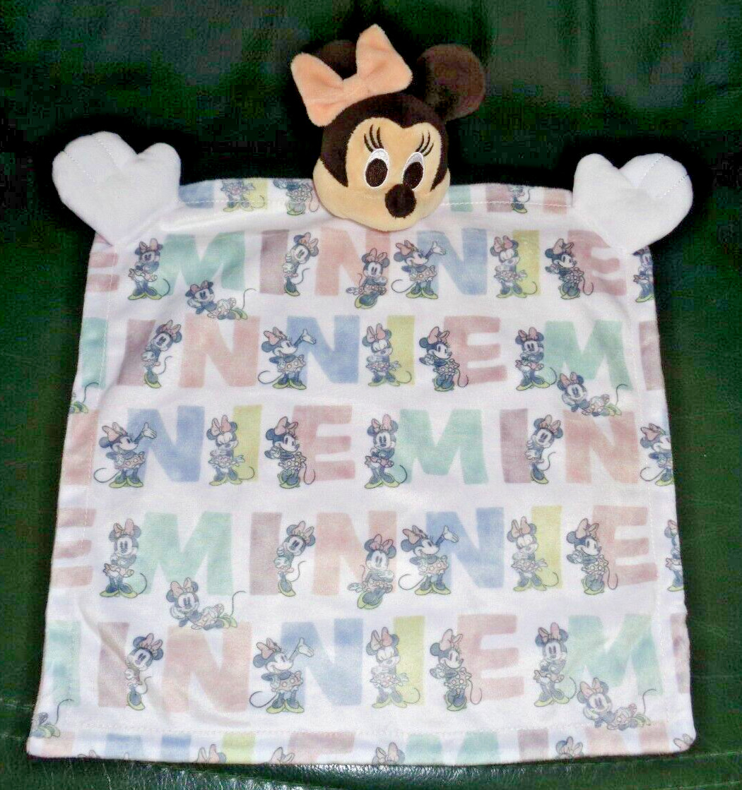 Doudou plat d'exception Minnie Disney aux finitions soignées imprimé saumon